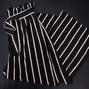 Tie at the waist, dress pants!